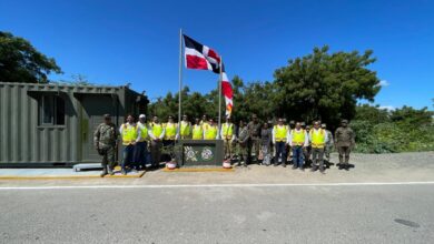 Photo of Energía 2000 realiza donación formal al Ejército Dominicano en Manzanillo