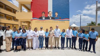 Photo of Gobierno entrega 129 Aulas y tres CAIPI en San Pedro de Macorís en beneficio de más de 4 mil estudiantes
