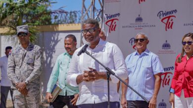 Photo of Residentes sector Nuevo Amanecer en SDE, recibe con entusiasmo jornada social “Primero Tú” de Propeep