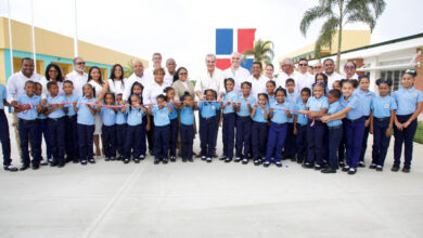 Photo of Presidente Abinader inaugura tres nuevos centros educativos que beneficiarán a 2,960 estudiantes y que suman 74 aulas al año escolar 2025-2026