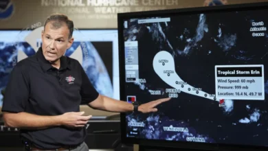 Photo of Funcionarios del Caribe advierten sobre fuertes lluvias y grandes olas por la tormenta tropical Erin