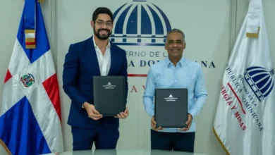 Photo of Gobierno firma contrato con Global Min para explorar hidrocarburos en la cuenca del Cibao