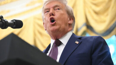 Photo of Trump anuncia los primeros despidos por el «shutdown» del gobierno de EEUU
