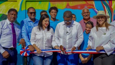 Photo of Propeep entrega dos Paseos de los Colores en Villa Tapia que rinden homenaje a las hermanas Mirabal y su cultura