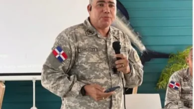 Photo of En Montecristi miembros de la Asociación de Pescadores Caño del Yuti  y Tours Operadores denunciaron comandante de la Armada Dominicana pretende cortarle los derechos de realizar sus labores, al mismo tiempo lo califican de un Trujillo