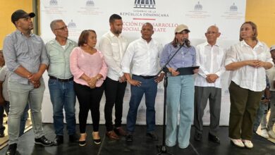 Photo of Jesús Jerez y Bernardo Alemán encabezan masivo encuentro de Supérate en Montecristi
