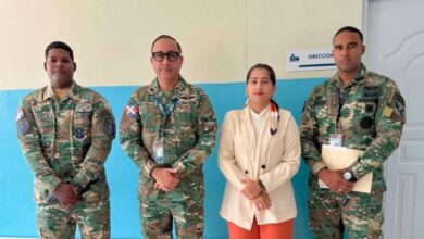 Photo of El montecristeño Danilo Jorge Grullón visita el Hospital Municipal de Monción